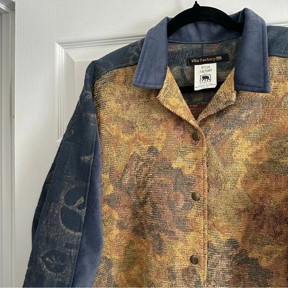Size L Vintage Village Factory Cotton Floral Tapestry Jacket Coat - Picture 3 of 4